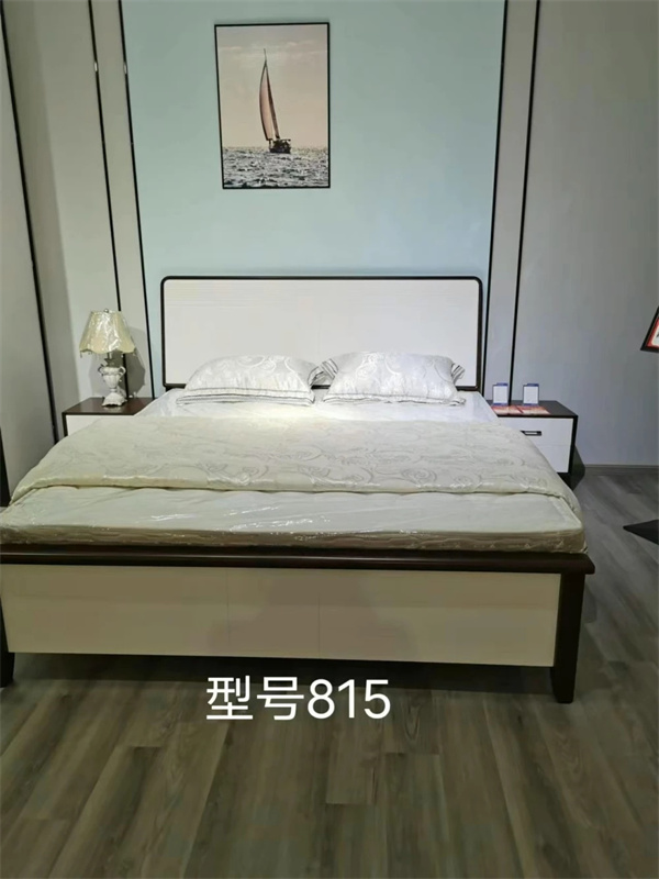 815#